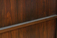 幅568ミリ　古色の落ち着いた風合いがモダンなスリム板戸　F8472　在庫1枚