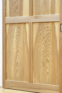 幅877ミリ　素地色の時代を重ねた味わいのある板戸　F8475　在庫3枚