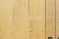 幅887ミリ　凛とした雰囲気の木地色の板戸　F8476　在庫2枚