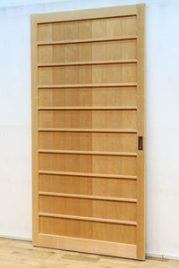 幅887ミリ　凛とした雰囲気の木地色の板戸　F8476　在庫2枚