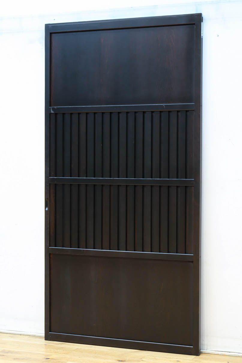 幅915ミリ　風情ある無双づくりの板戸　F8480　在庫1枚