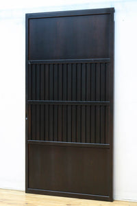 幅915ミリ　風情ある無双づくりの板戸　F8480　在庫1枚