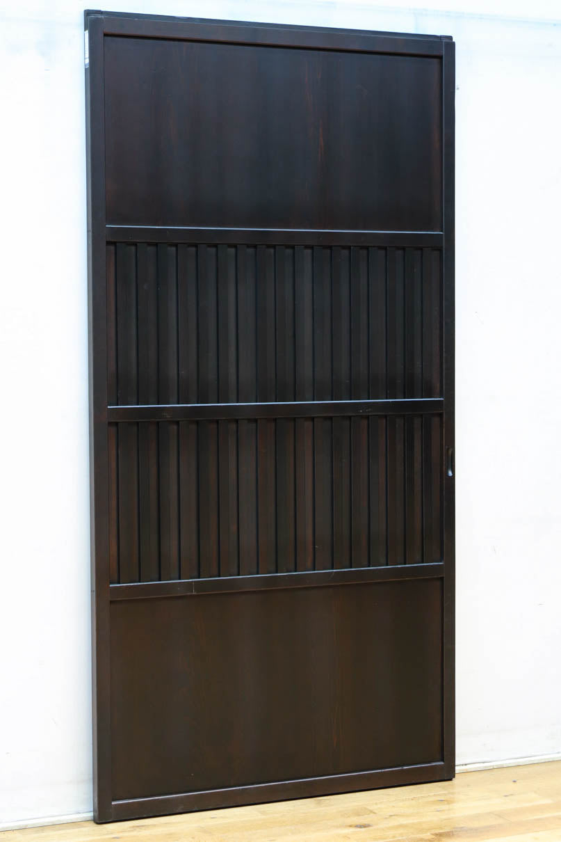 幅915ミリ　風情ある無双づくりの板戸　F8480　在庫1枚