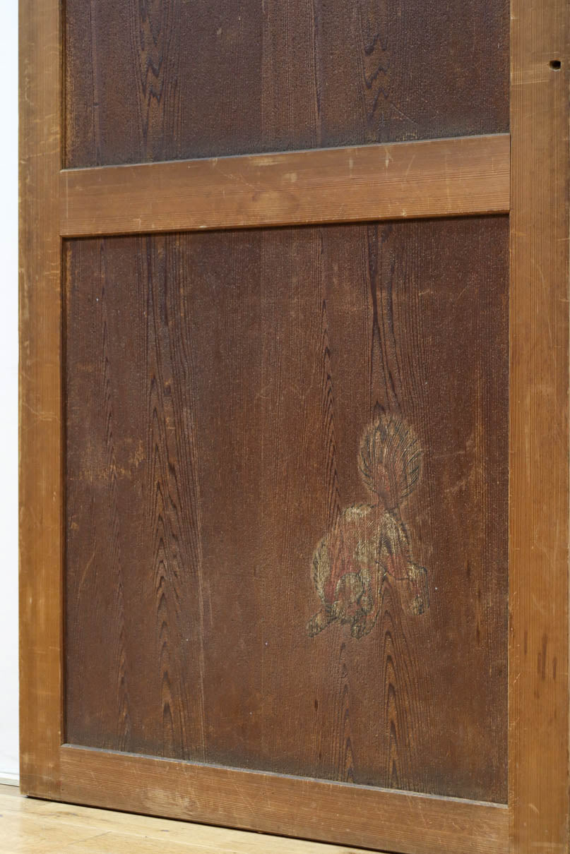 唐獅子の親子に牡丹を添えた歴史を重ねた味わい深い絵戸一組　F8481ab　在庫2枚一組