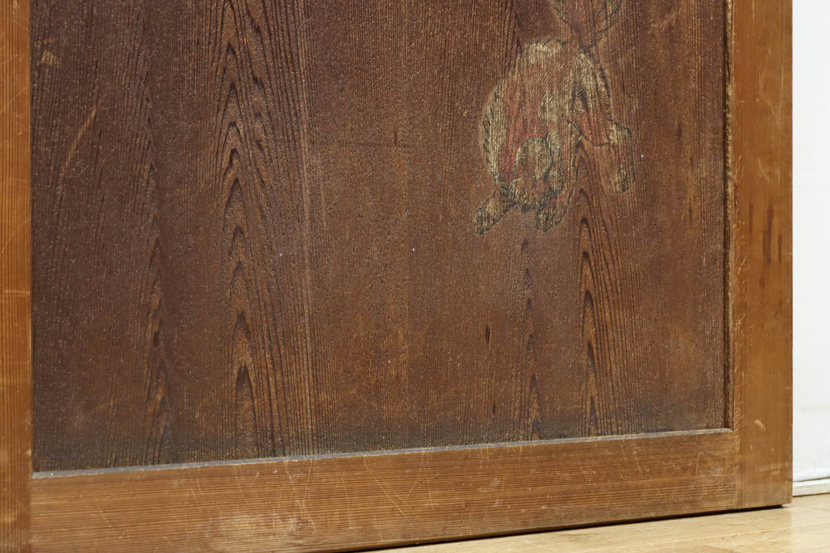 唐獅子の親子に牡丹を添えた歴史を重ねた味わい深い絵戸一組　F8481ab　在庫2枚一組