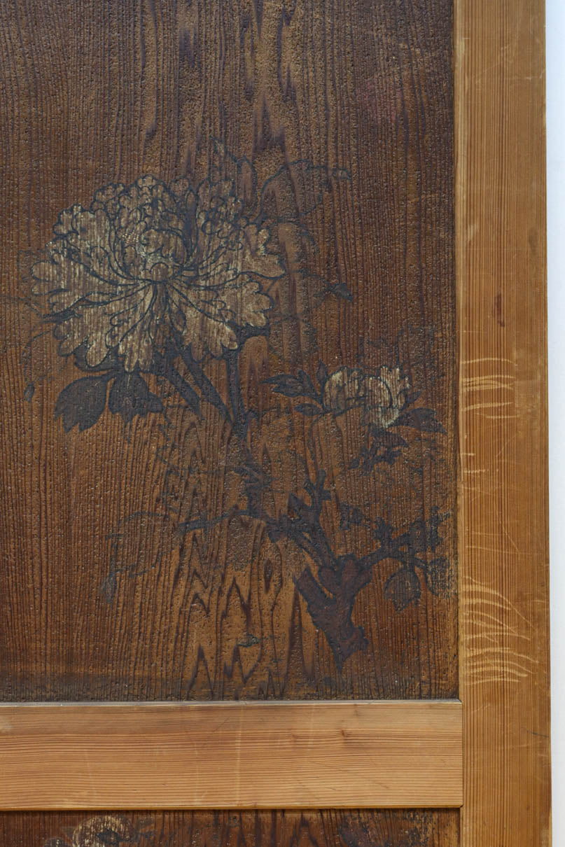 唐獅子の親子に牡丹を添えた歴史を重ねた味わい深い絵戸一組　F8481ab　在庫2枚一組