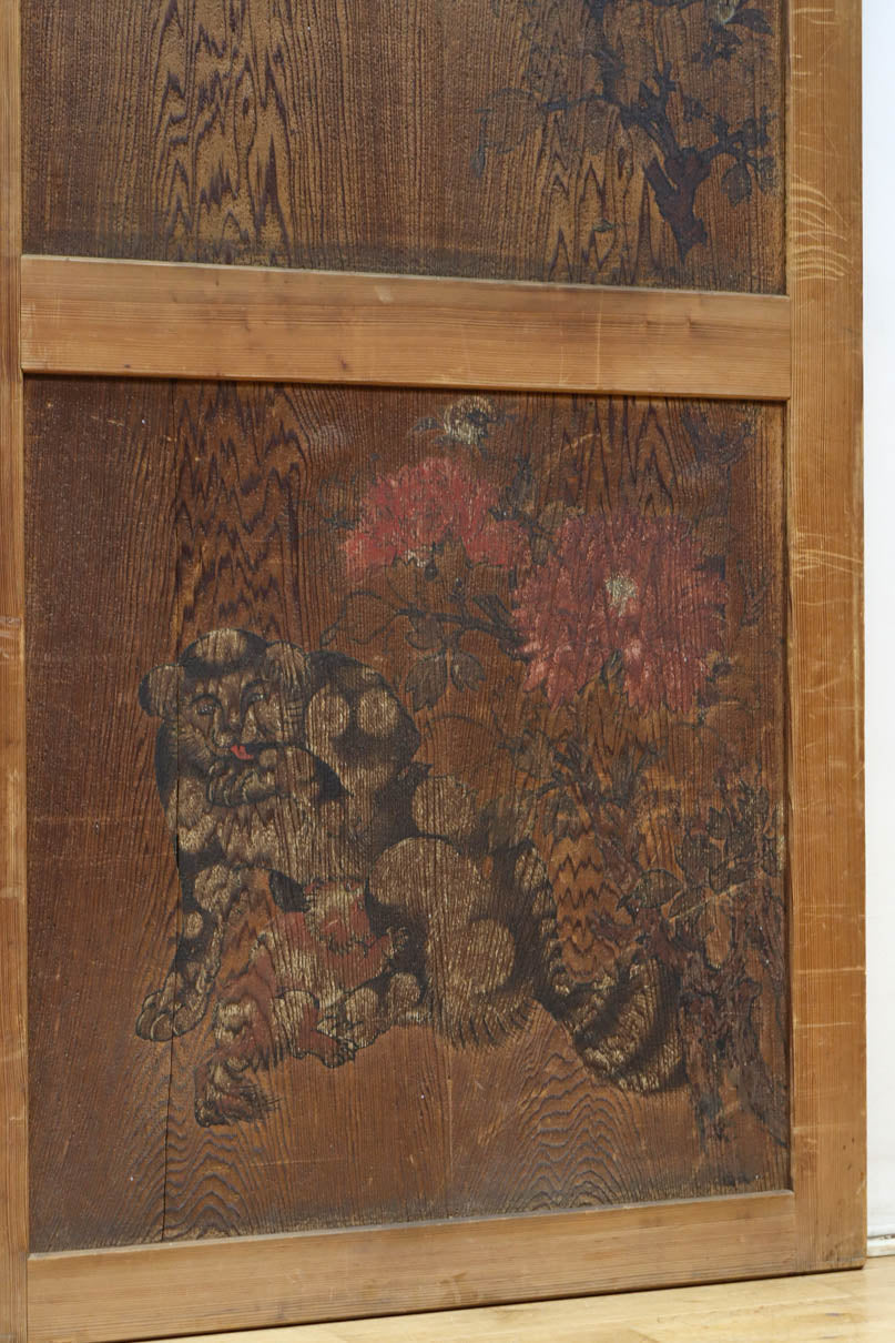 唐獅子の親子に牡丹を添えた歴史を重ねた味わい深い絵戸一組　F8481ab　在庫2枚一組