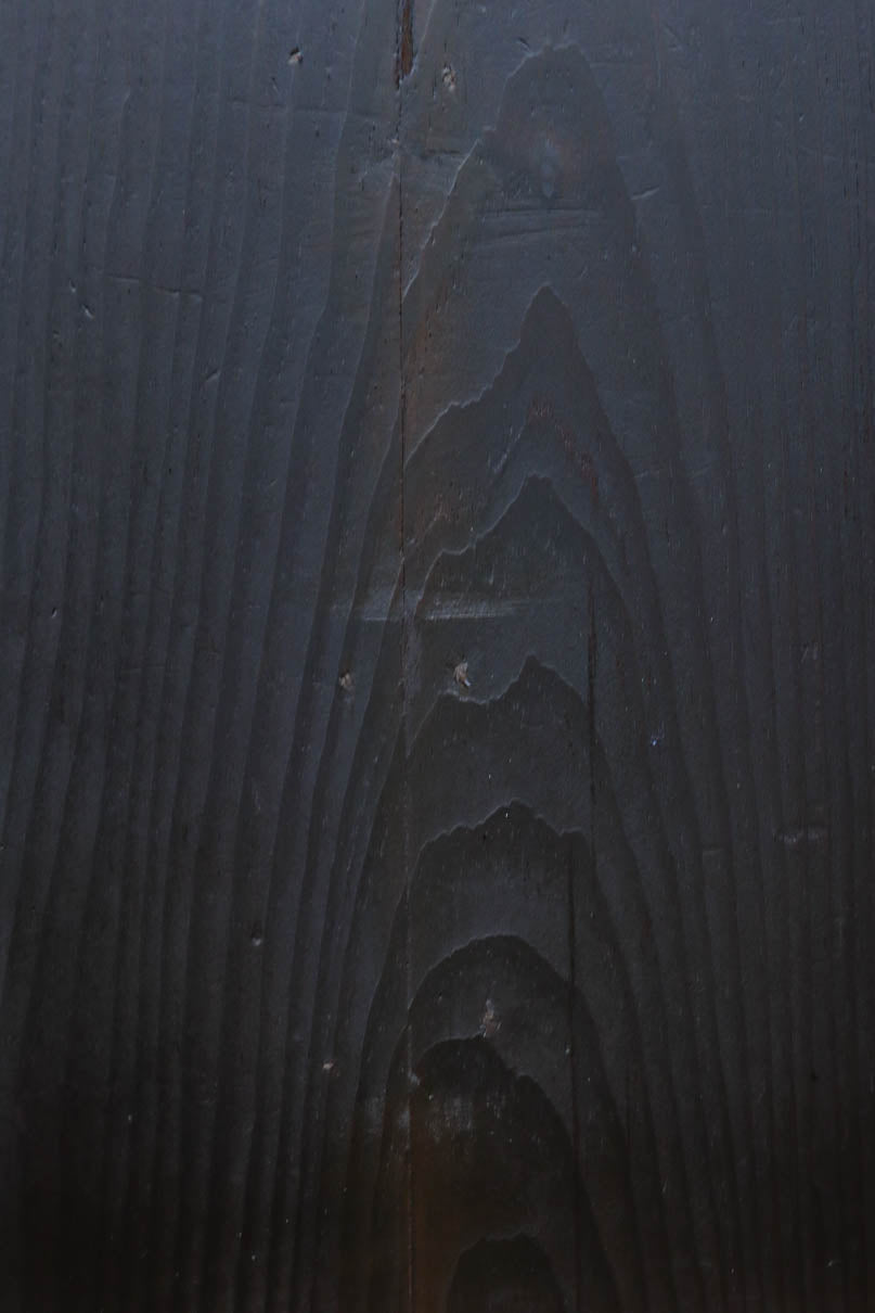 幅924ミリ　深い色合いで落ち着きのある無双板戸　F8497　在庫2枚