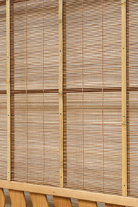 竹と波板装飾で和の風合い溢れる簾戸　F8505　在庫2枚