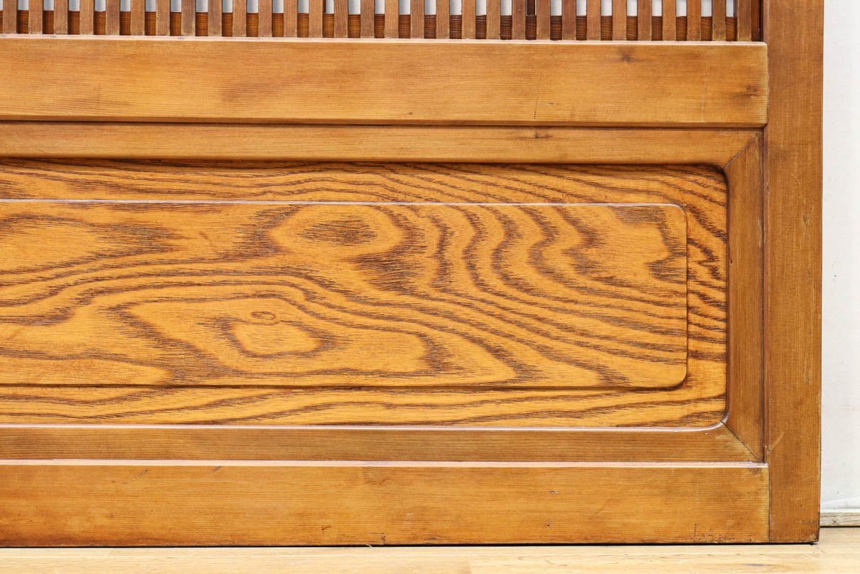 Osaka Lattice door F8506