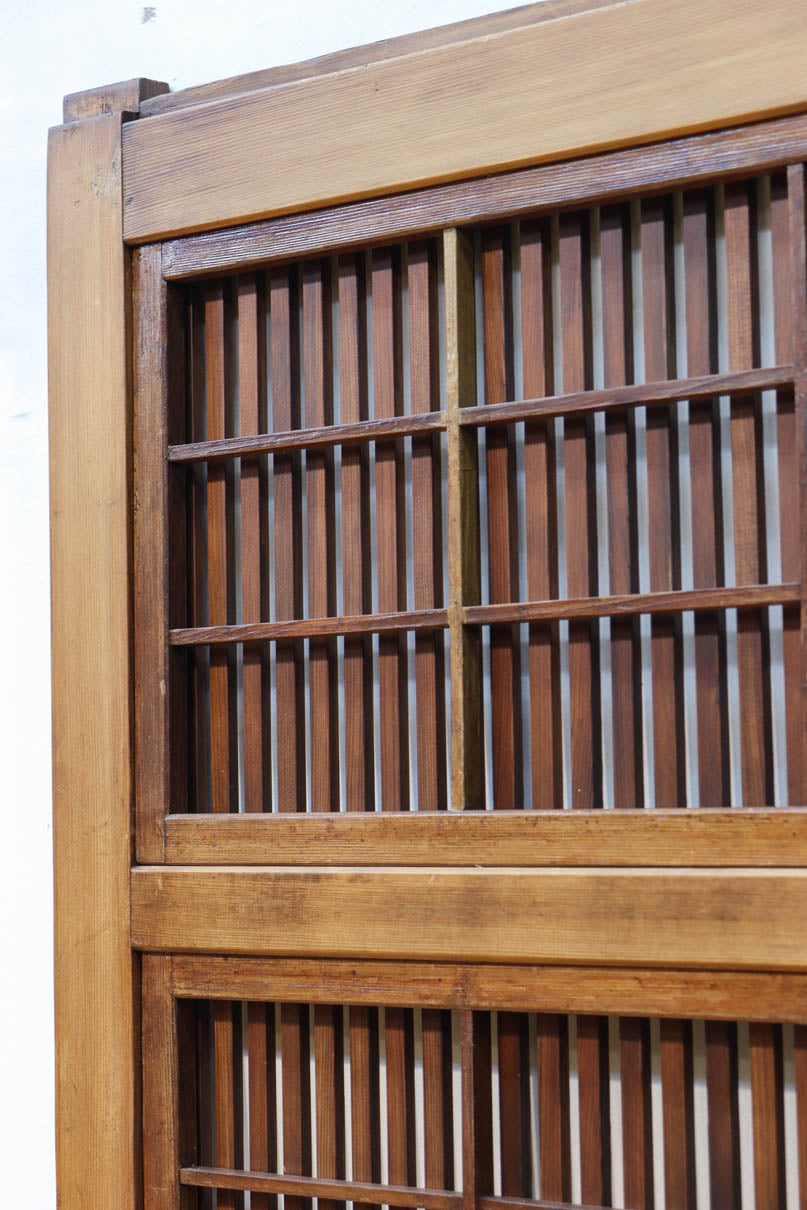 Osaka Lattice door F8506