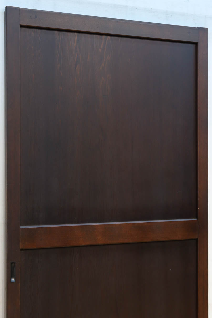 幅938ミリ　深みのある色彩で時代を醸し出す板戸　F8507　在庫2枚