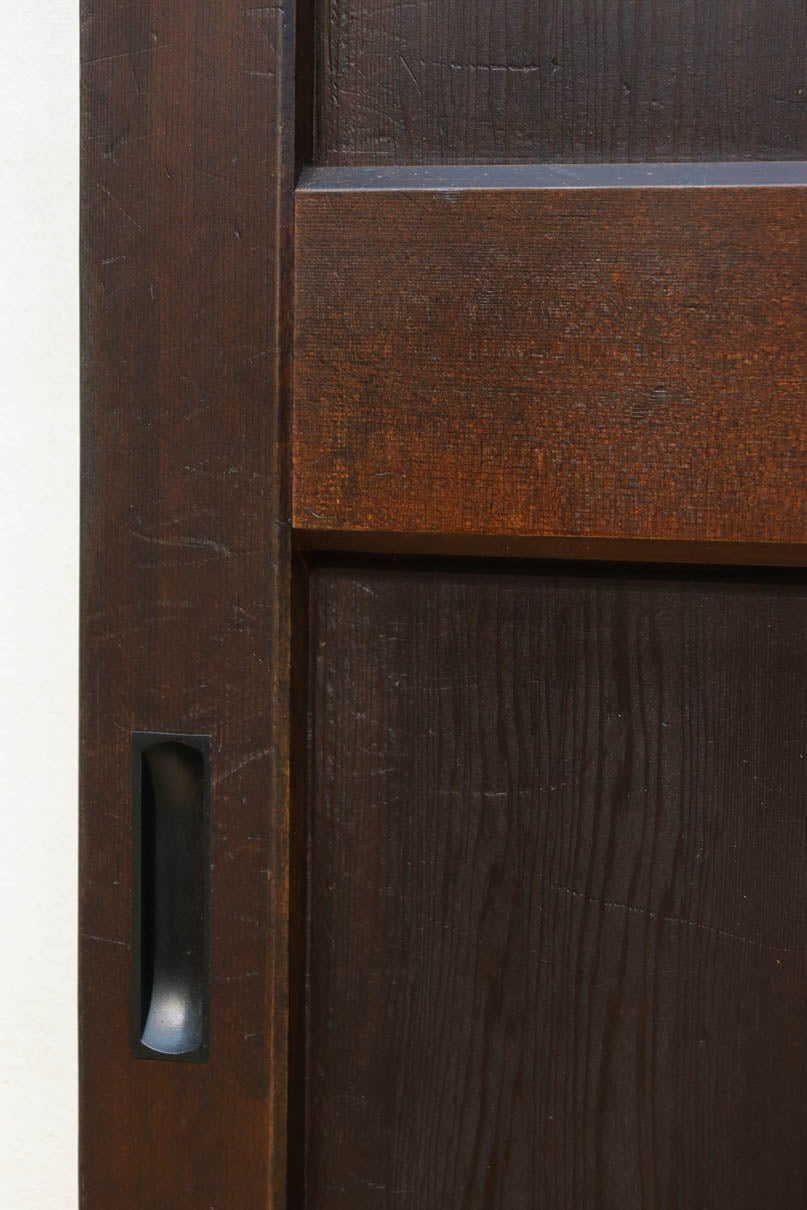 幅938ミリ　深みのある色彩で時代を醸し出す板戸　F8507　在庫2枚