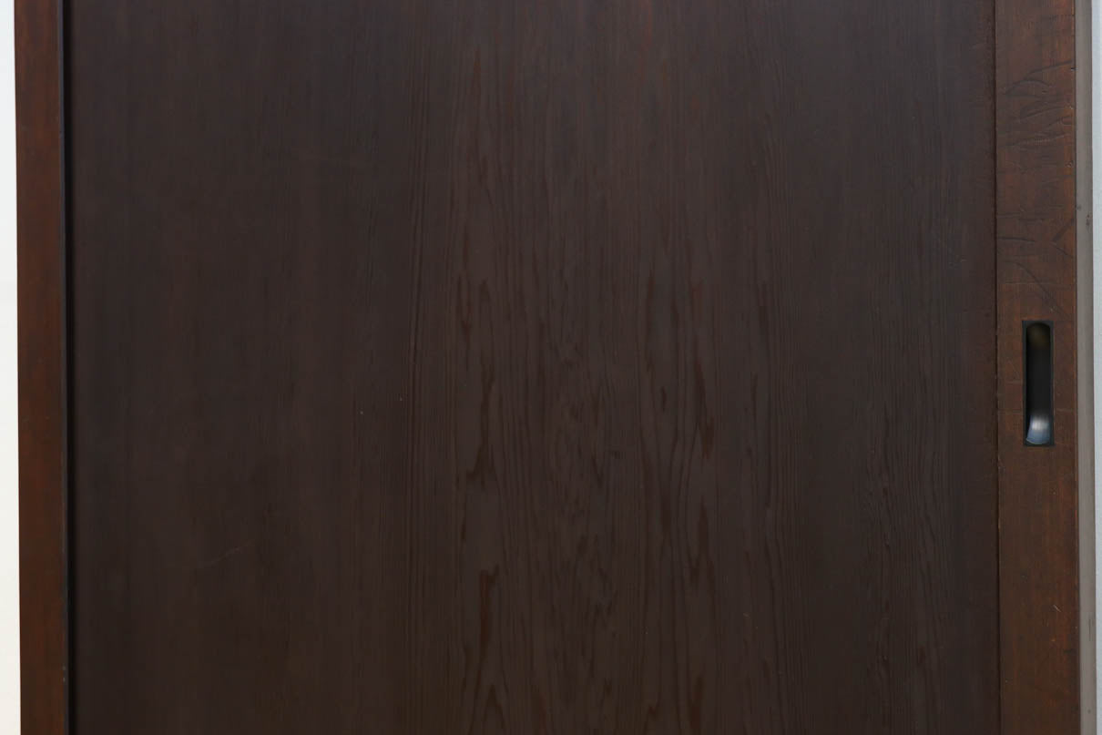 幅938ミリ　深みのある色彩で時代を醸し出す板戸　F8507　在庫2枚