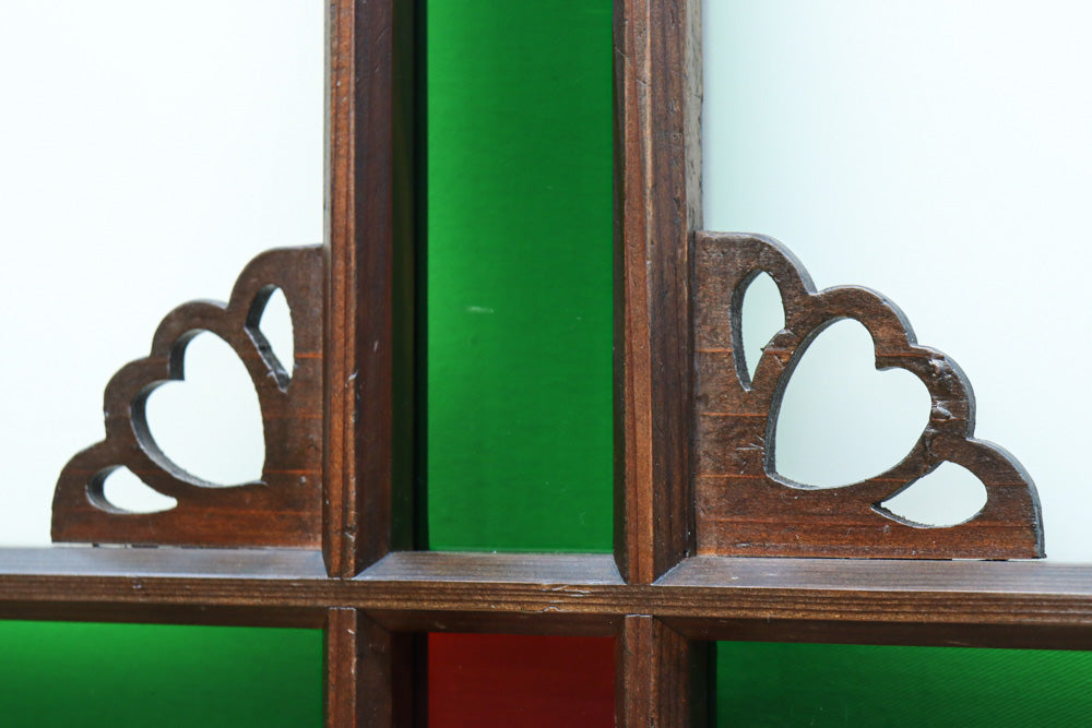 幅817ミリ　グリーンカラーの大きな十字枠が目を引くガラス戸　F8523　在庫1枚