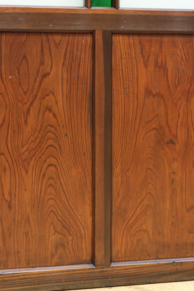 幅817ミリ　グリーンカラーの大きな十字枠が目を引くガラス戸　F8523　在庫1枚