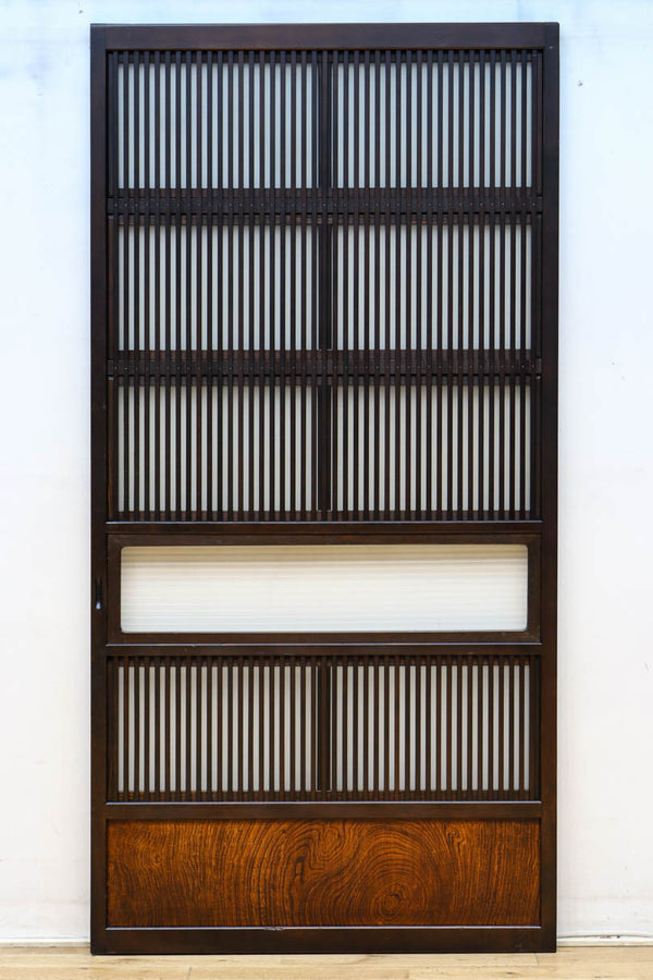 幅888ミリ　腰板の年輪の模様が美しいスリガラス入り大阪格子戸　F8525　在庫2枚