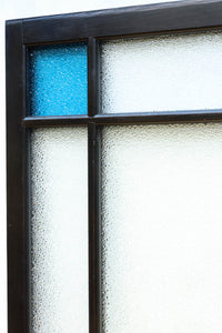 昭和レトロ!! 稀少ブルーのダイヤが可愛らしいガラス戸　F8537　在庫1枚