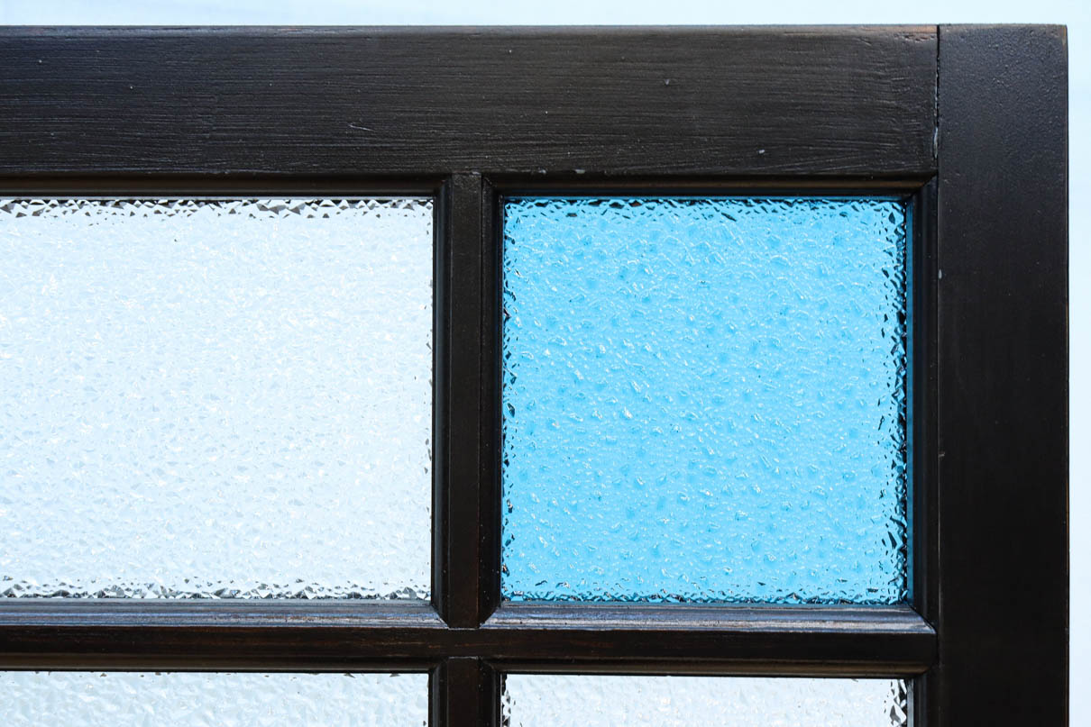 昭和レトロ!! 稀少ブルーのダイヤが可愛らしいガラス戸　F8537　在庫1枚