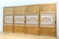 幅910ミリ　柔らかな木地色の色彩と組子が格調溢れる透かし板戸　F8550　在庫4枚一組