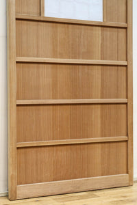 幅840ミリ　障子入りの小窓が風流な片面ワーロン入り上品な柾目板戸　F8551　在庫2枚