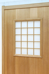 幅840ミリ　障子入りの小窓が風流な片面ワーロン入り上品な柾目板戸　F8551　在庫2枚