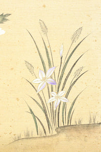 清楚な花模様を描いた丁寧な造りの襖戸　F8563　在庫2枚一組