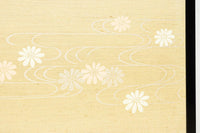 清楚な花模様を描いた丁寧な造りの襖戸　F8563　在庫2枚一組