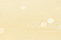 清楚な花模様を描いた丁寧な造りの襖戸　F8563　在庫2枚一組