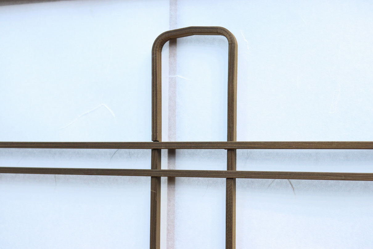 幅925ミリ　三色亀甲網代と組子模様が和モダンに飾るワーロン入り稀少障子戸　F8554　在庫2枚