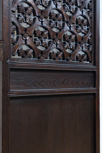 幅700ミリ、高さ2550ミリ　華やかなレリーフ彫刻が印象的な高さのある門扉　F8555ab　在庫(a:1 b:1)枚