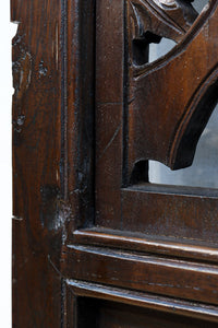 幅700ミリ、高さ2550ミリ　華やかなレリーフ彫刻が印象的な高さのある門扉　F8555ab　在庫(a:1 b:1)枚