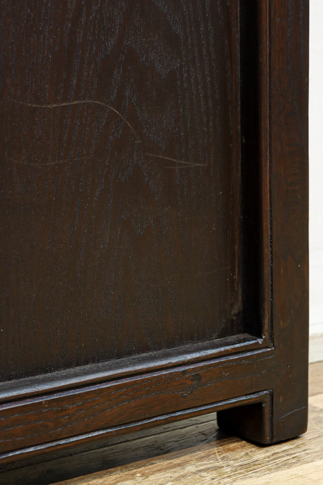 幅700ミリ、高さ2550ミリ　華やかなレリーフ彫刻が印象的な高さのある門扉　F8555ab　在庫(a:1 b:1)枚