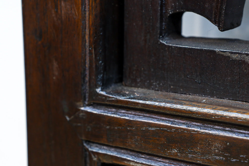 幅700ミリ、高さ2550ミリ　華やかなレリーフ彫刻が印象的な高さのある門扉　F8555ab　在庫(a:1 b:1)枚