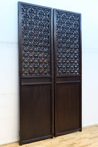 幅700ミリ、高さ2550ミリ　華やかなレリーフ彫刻が印象的な高さのある門扉　F8555ab　在庫(a:1 b:1)枚