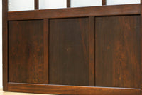 幅873ミリ　市松模様にガラスを配した和モダンなガラス戸　F8557　在庫4枚