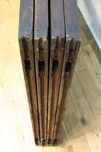 幅873ミリ　市松模様にガラスを配した和モダンなガラス戸　F8557　在庫4枚