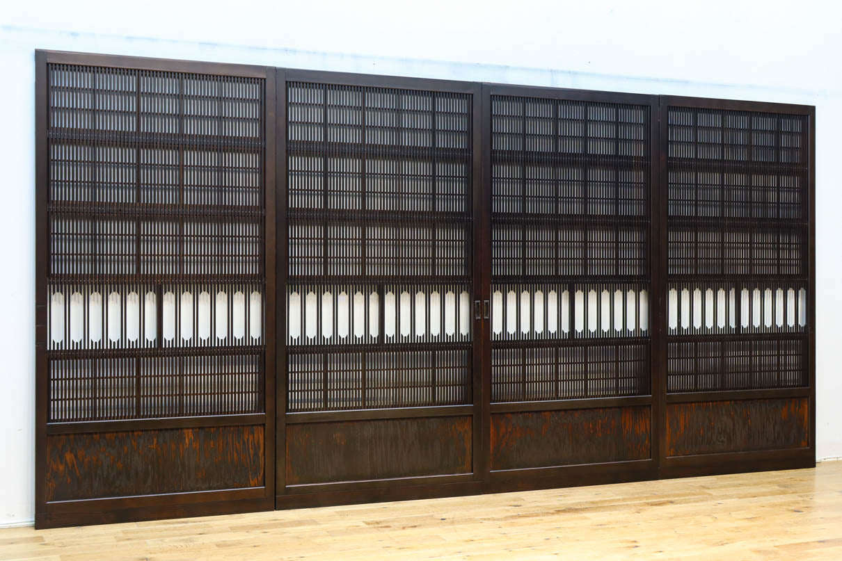 幅898ミリ　稀少変わりデザインのモダンな大阪格子戸　F8560　在庫4枚