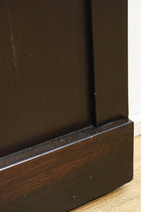 幅1085ミリ　深みのある漆の美しい味わいを纏う平格子戸　F8561　在庫2枚