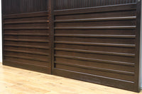 幅1085ミリ　深みのある漆の美しい味わいを纏う平格子戸　F8561　在庫2枚