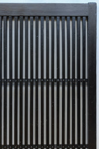 幅894ミリ　深みのある色彩で貫録のある全面格子戸　F8569　在庫3枚