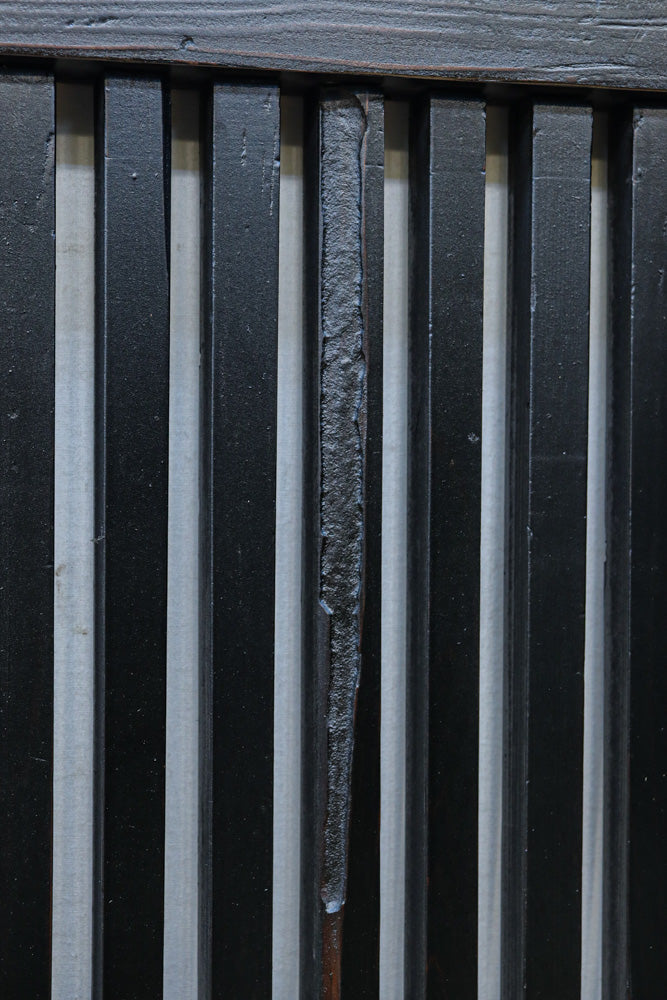 幅894ミリ　深みのある色彩で貫録のある全面格子戸　F8569　在庫3枚