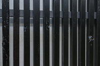 幅894ミリ　深みのある色彩で貫録のある全面格子戸　F8569　在庫3枚