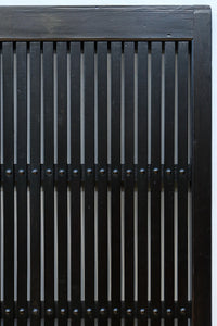 幅913ミリ　平格子づくりで壮観な眺めが魅了する全面幅広格子戸　F8572　在庫2枚