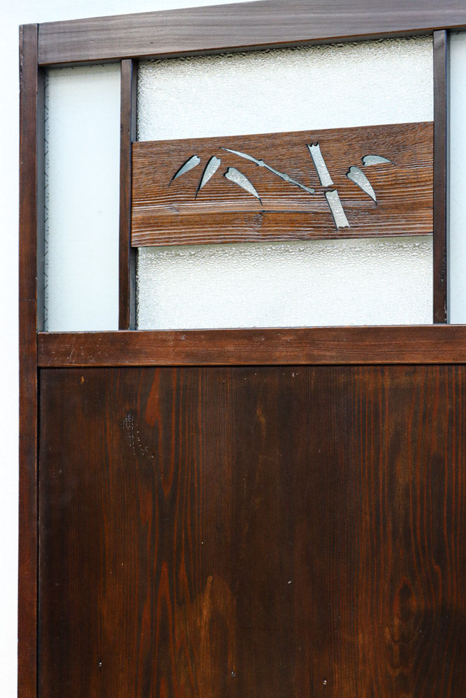 幅604ミリ　2種類の和ガラスでレトロな面持ちのスリムガラス戸　F8577　在庫1枚