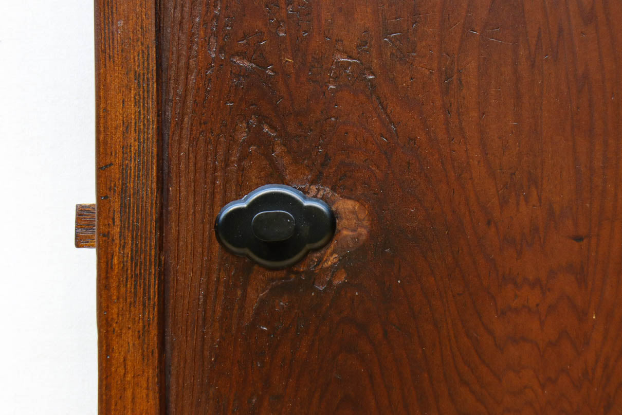 幅602ミリ　色ガラスをアクセントにしたスリム幅のガラス戸　F8579　在庫1枚