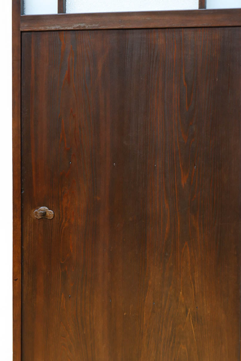 幅604ミリ　スリム幅!! 透かし板が風情を添えるガラス戸　F8580　在庫1枚