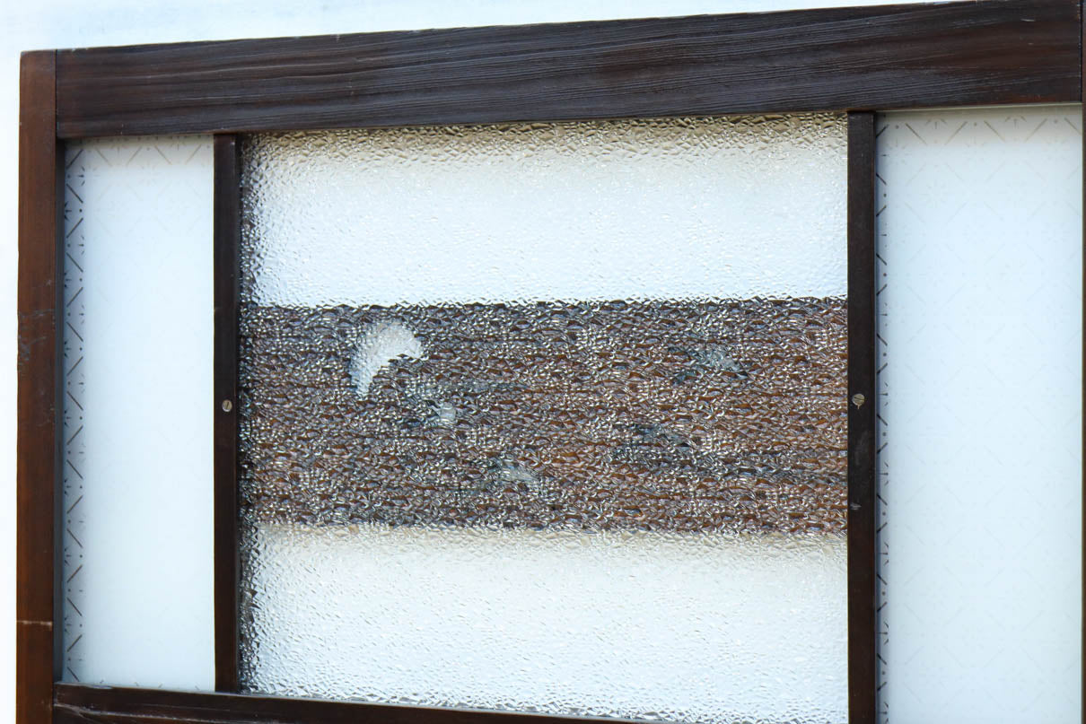 幅604ミリ　スリム幅!! 透かし板が風情を添えるガラス戸　F8580　在庫1枚