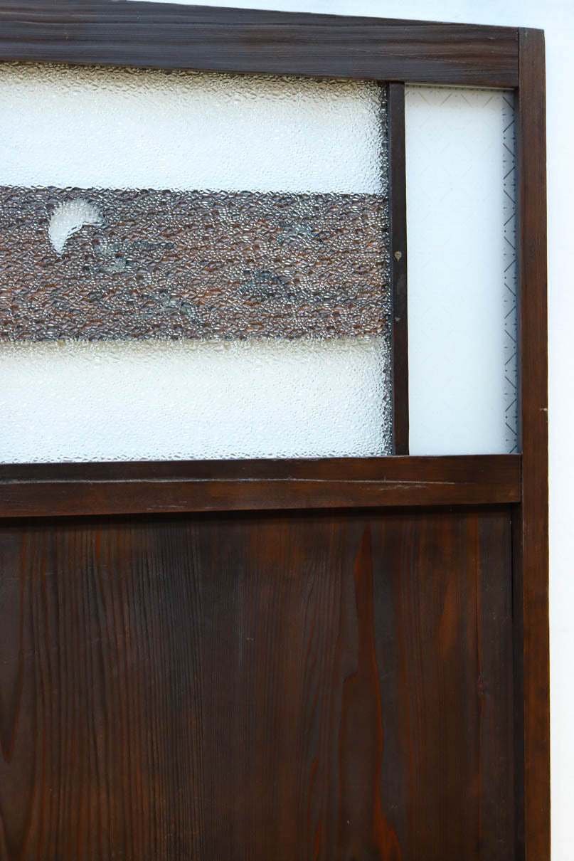 幅604ミリ　スリム幅!! 透かし板が風情を添えるガラス戸　F8580　在庫1枚