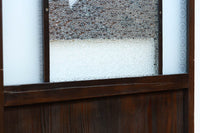 幅604ミリ　スリム幅!! 透かし板が風情を添えるガラス戸　F8580　在庫1枚